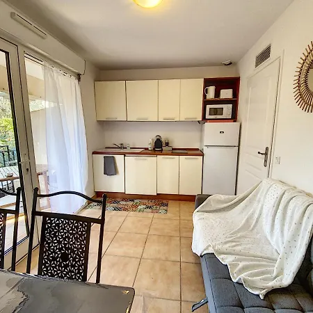 2 Pieces Au Coeur Du Cap D'antibes Apartmán Antibes